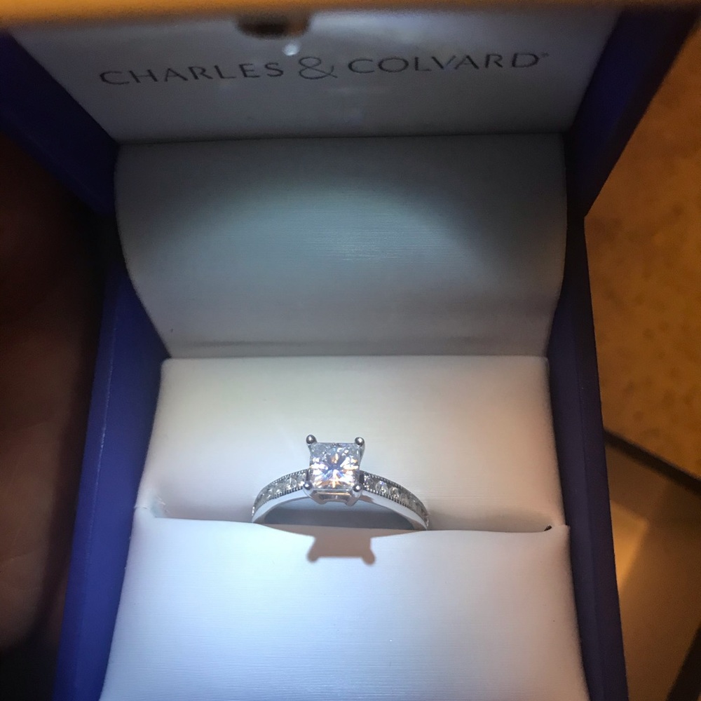 🎊Forever One Charles & Colvard Moissanite ring🎉